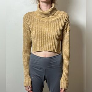 Forever 21 Cropped Sweater